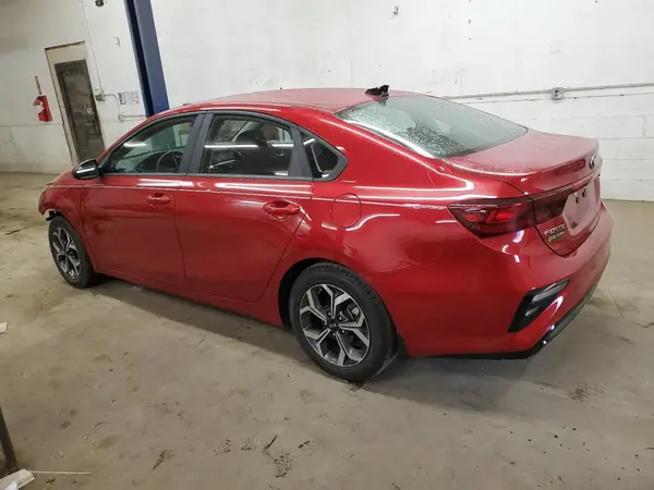 3KPF24AD5KE058838 2019 KIA FORTE - Image 2