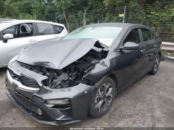3KPF24AD5KE059066 2019 KIA FORTE - Image 2