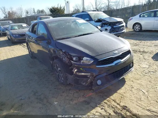 3KPF24AD5KE060024 2019 KIA FORTE - Image 1