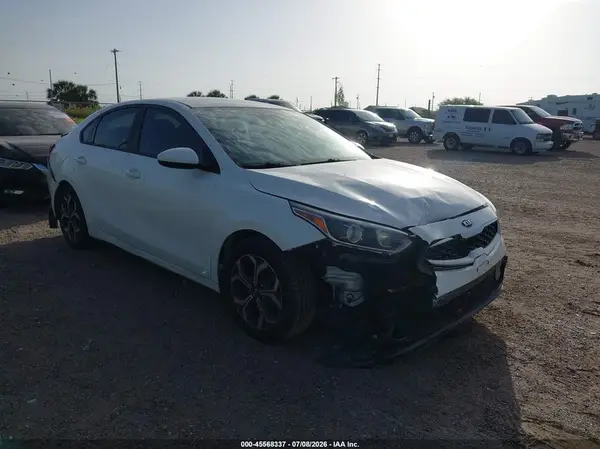 3KPF24AD5KE061268 2019 KIA FORTE - Image 1