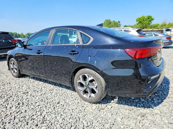 3KPF24AD5KE061349 2019 KIA FORTE - Image 2