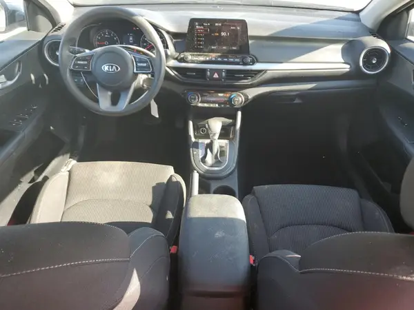 3KPF24AD5KE061500 2019 KIA FORTE - Image 8