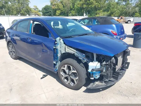 3KPF24AD5KE062243 2019 KIA FORTE - Image 1