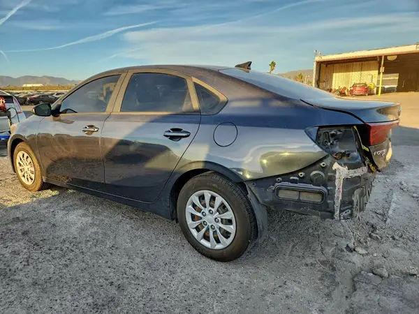 3KPF24AD5KE062291 2019 KIA FORTE - Image 2