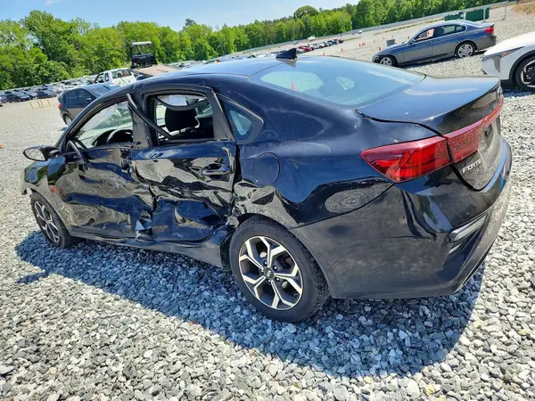 3KPF24AD5KE064414 2019 KIA FORTE - Image 2