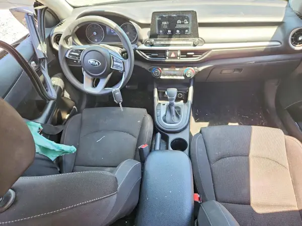 3KPF24AD5KE064414 2019 KIA FORTE - Image 8