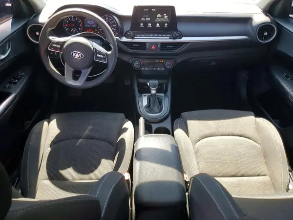 3KPF24AD5KE064848 2019 KIA FORTE - Image 8