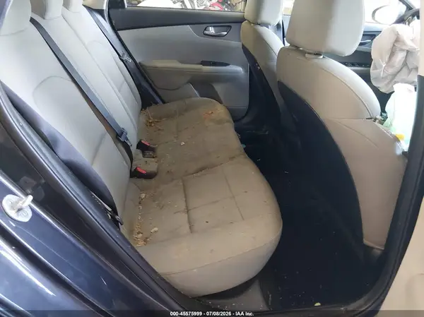 3KPF24AD5KE065305 2019 KIA FORTE - Image 8