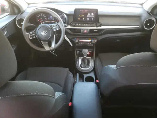 3KPF24AD5KE065837 2019 KIA FORTE - Image 8
