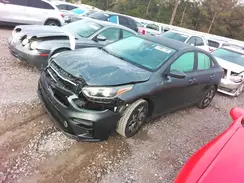 3KPF24AD5KE070181 2019 KIA FORTE