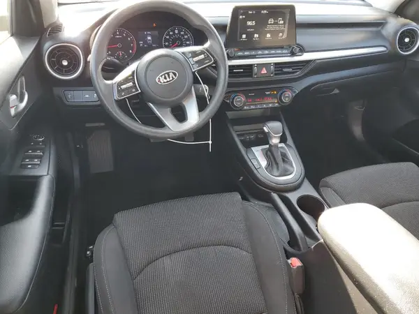 3KPF24AD5KE071394 2019 KIA FORTE - Image 8