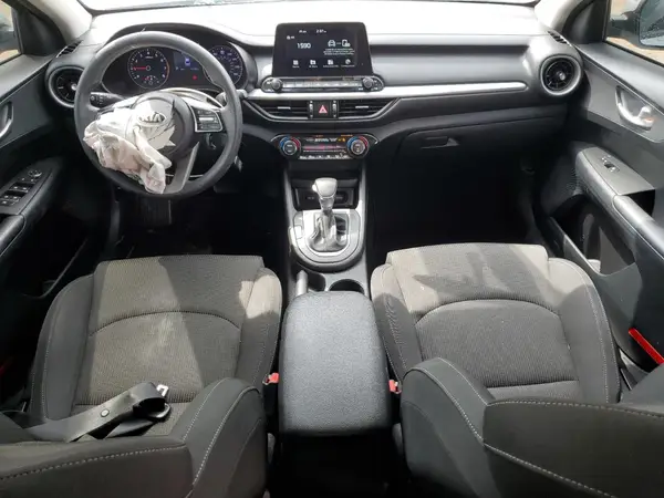 3KPF24AD5KE071508 2019 KIA FORTE - Image 8