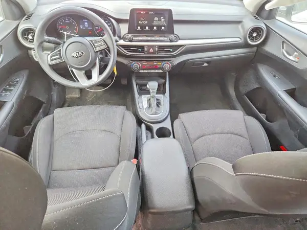3KPF24AD5KE073548 2019 KIA FORTE - Image 8