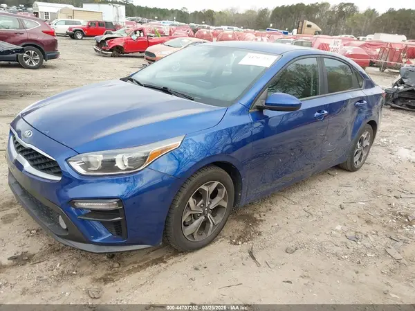 3KPF24AD5KE076109 2019 KIA FORTE - Image 2