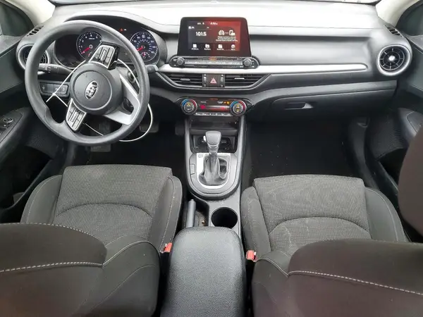 3KPF24AD5KE076305 2019 KIA FORTE - Image 8
