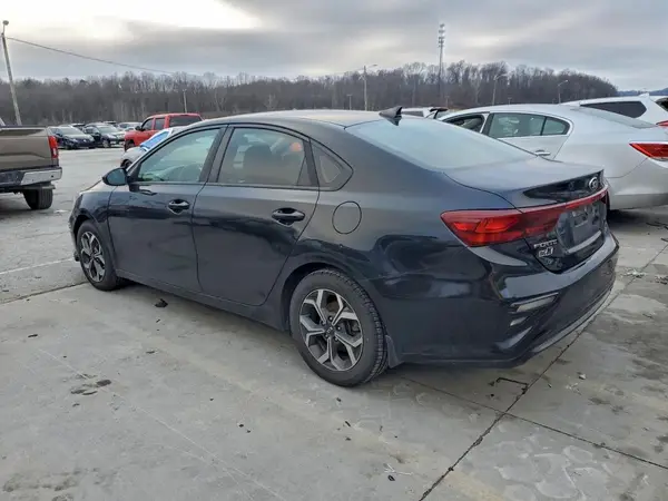 3KPF24AD5KE076319 2019 KIA FORTE - Image 2