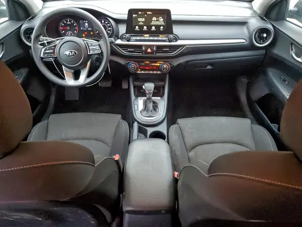 3KPF24AD5KE076319 2019 KIA FORTE - Image 8