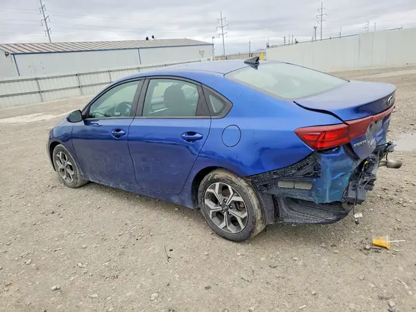 3KPF24AD5KE076787 2019 KIA FORTE - Image 2