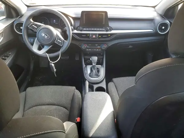 3KPF24AD5KE080077 2019 KIA FORTE - Image 8