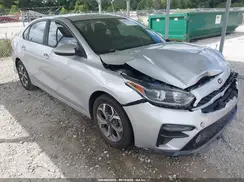 3KPF24AD5KE081519 2019 KIA FORTE