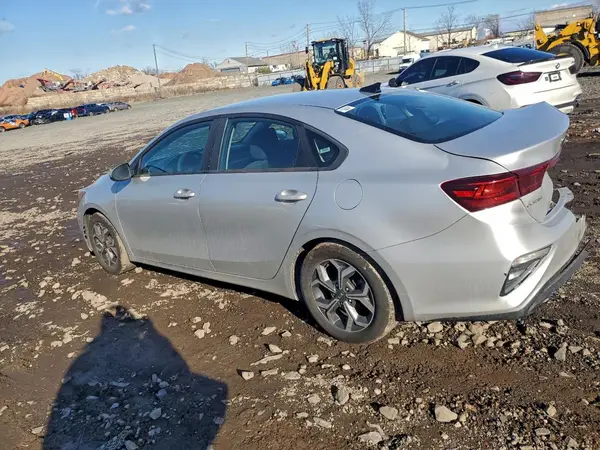3KPF24AD5KE082542 2019 KIA FORTE - Image 2