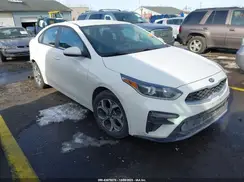 3KPF24AD5KE082718 2019 KIA FORTE