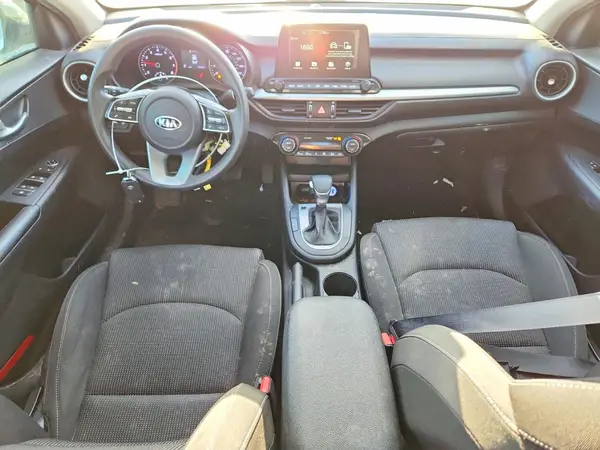 3KPF24AD5KE082721 2019 KIA FORTE - Image 8