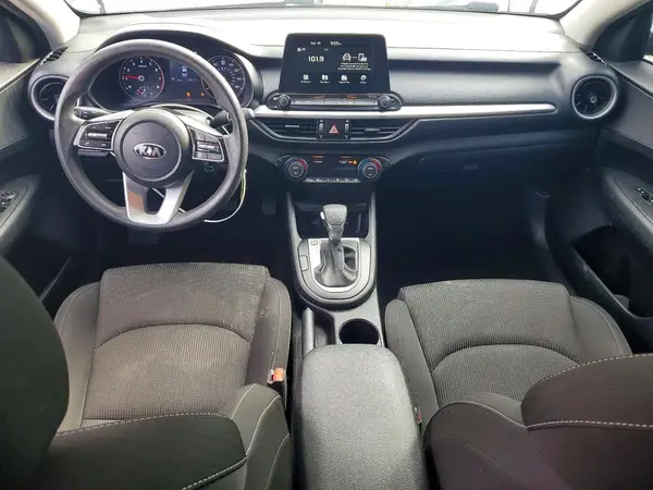3KPF24AD5KE082993 2019 KIA FORTE - Image 8