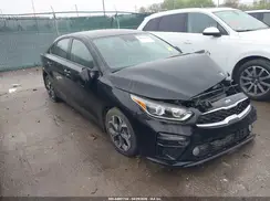 3KPF24AD5KE083058 2019 KIA FORTE