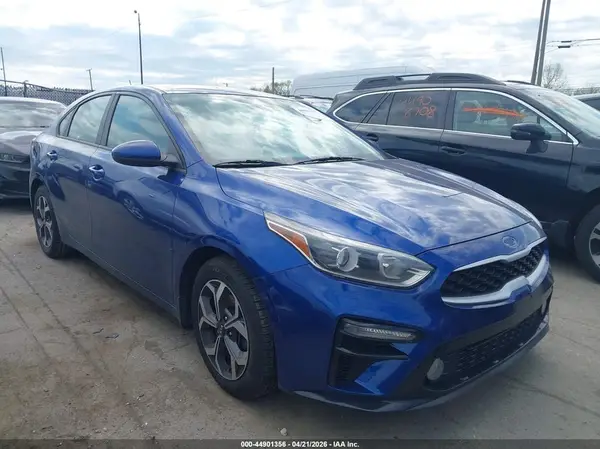 3KPF24AD5KE083237 2019 KIA FORTE - Image 1