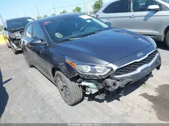 3KPF24AD5KE083447 2019 KIA FORTE