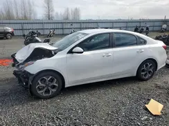 3KPF24AD5KE083920 2019 KIA FORTE