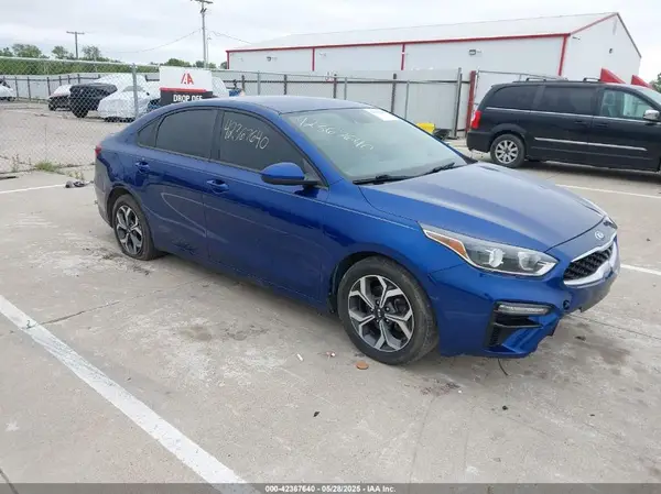 3KPF24AD5KE086123 2019 KIA FORTE - Image 1