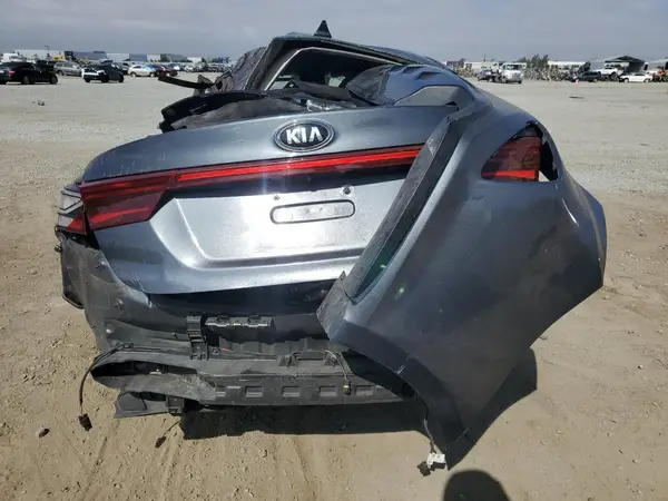 3KPF24AD5KE092942 2019 KIA FORTE - Image 8