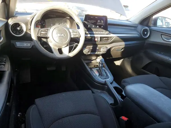 3KPF24AD5KE093363 2019 KIA FORTE - Image 8