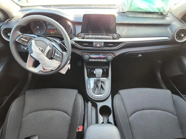 3KPF24AD5KE094738 2019 KIA FORTE - Image 8