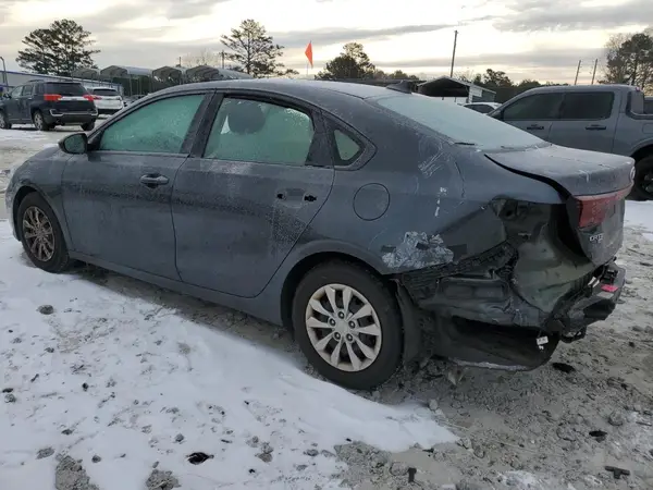 3KPF24AD5KE096263 2019 KIA FORTE - Image 2
