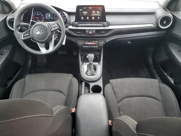 3KPF24AD5KE096263 2019 KIA FORTE - Image 8