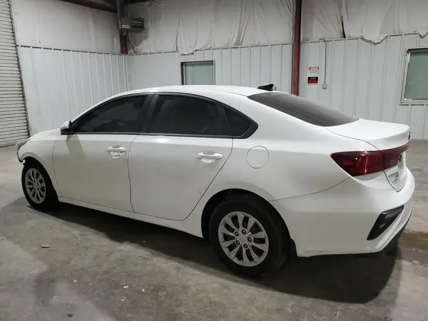 3KPF24AD5KE097378 2019 KIA FORTE - Image 2