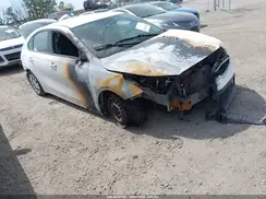 3KPF24AD5KE097400 2019 KIA FORTE