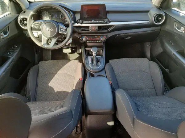 3KPF24AD5KE098966 2019 KIA FORTE - Image 8