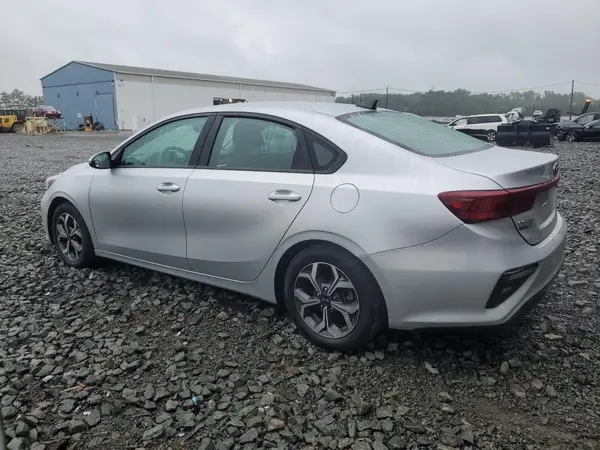 3KPF24AD5KE099860 2019 KIA FORTE - Image 2