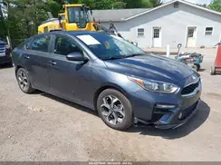 3KPF24AD5KE099888 2019 KIA FORTE