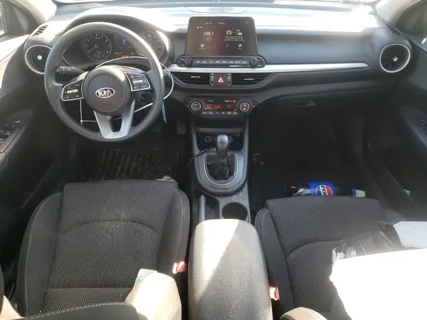 3KPF24AD5KE100165 2019 KIA FORTE - Image 8