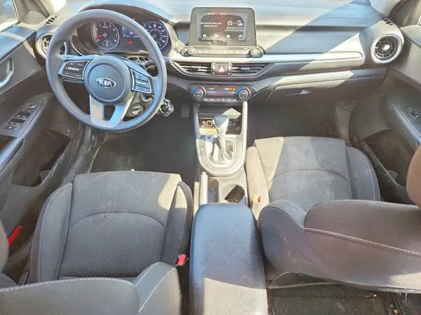 3KPF24AD5KE103339 2019 KIA FORTE - Image 8