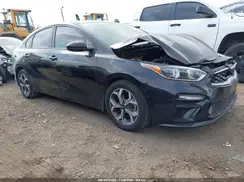 3KPF24AD5KE103390 2019 KIA FORTE