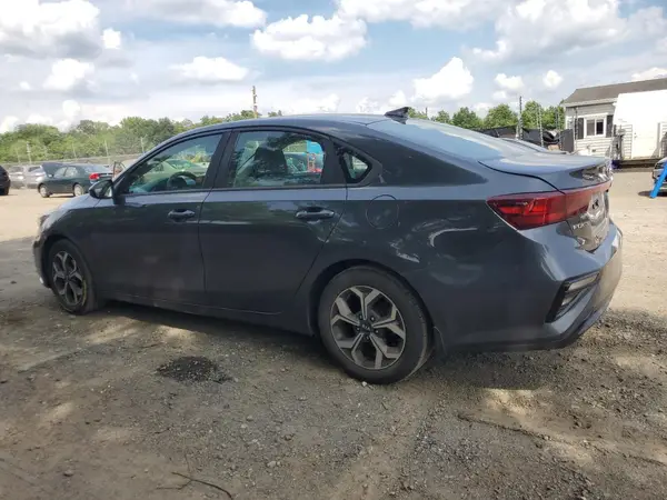 3KPF24AD5KE103423 2019 KIA FORTE - Image 2
