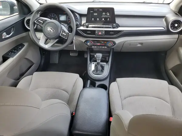 3KPF24AD5KE103423 2019 KIA FORTE - Image 8