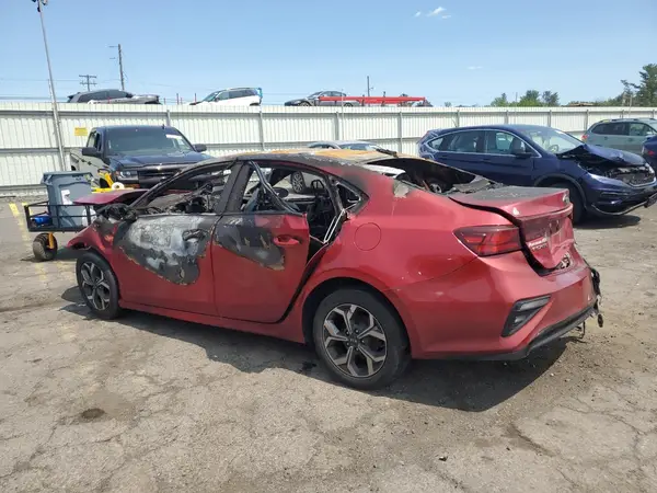 3KPF24AD5KE104734 2019 KIA FORTE - Image 2