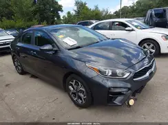 3KPF24AD5KE106175 2019 KIA FORTE